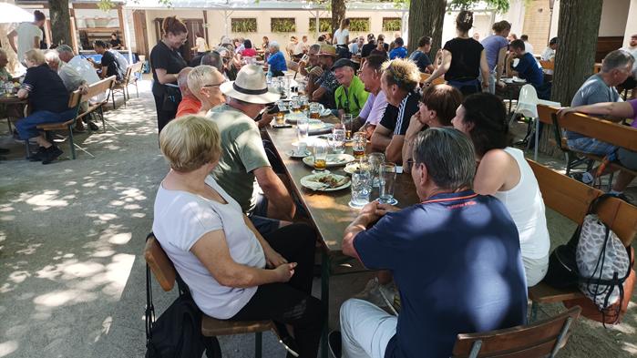 biergartenhopping